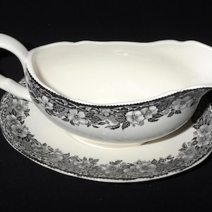 Enoch WEDGWOOD Malverne gravy boat plate platter set black transferware floral Tunstall black en white Vintage Ironstone