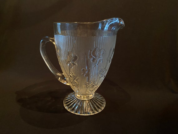 Vintage Depression Glass IRIS AND HERRINGBONE Jeannette Glass