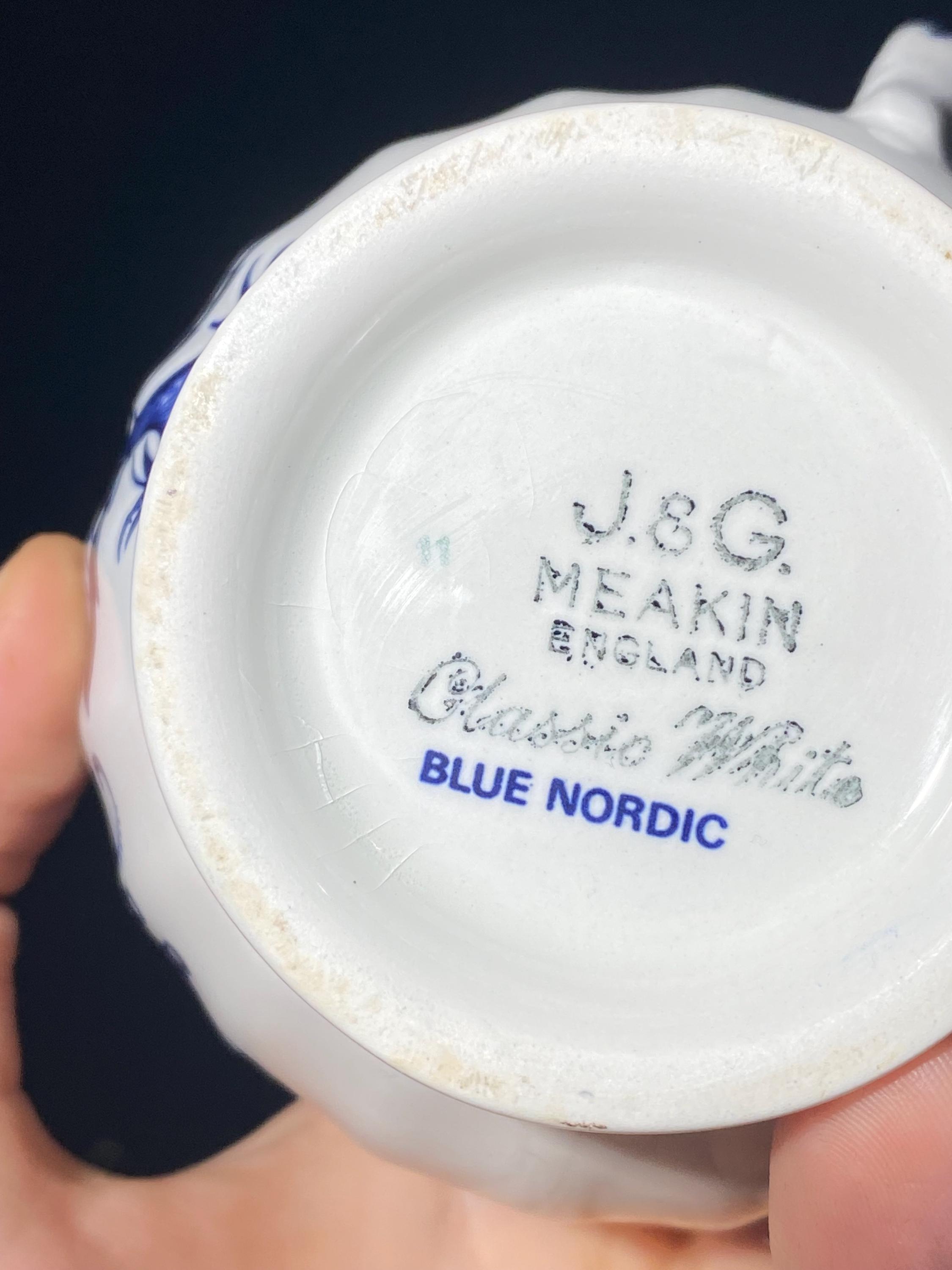 J&G Meakin Classic White Blue Nordic Creamer Sugar Bowl Set Lid