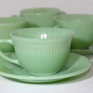 Set of 4 FIRE KING Jadeite Jane Ray teacup and saucer Cup Collectible Fire King Anchor Hocking great condition stamped