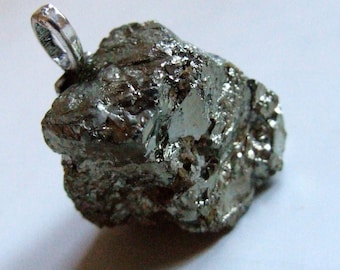 Pendentif pyrite dorée, pierre brute naturelle, bijou homme, cadeau original, pierre d'ancrage, de guérison, confiance en soi, vitalité