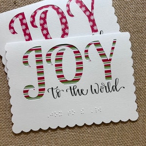 Tarjeta navideña en Braille Joy to the World con mensaje personalizado y táctil personalizada