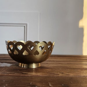 Vintage Scalloped Brass bowl or Catchall- Made in India- Bohemian Decor- Entryway Decor-Bathroom Decor- Brass Accents-