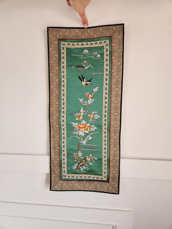 Vintage Chinese Silk EMBROIDERED TAPESTRY TEXTILE Art Wall Hanging Rug Throw Tapestry Wall Hanging Handwoven Boho Deco Oriental Decor Etsy Canada