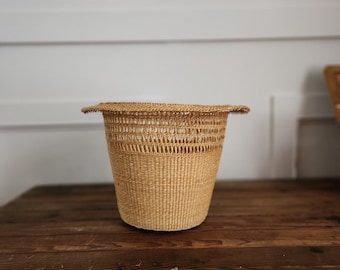 Vintage Rattan or Wicker Basket Plant Basket- Rattan Basket for storage- Plants Rotin- Planter Basket- Boho Deco-  Bohemian - Wicker Plant