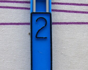 Perlac 2mm aluminum knitting needles