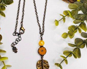 Vintage Style Leaf Pendant Necklace, Mustard Yellow Czech Flower Bead, Faceted Glass Yellow Bead, Beautiful Drop Beaded Design, Brass Chain