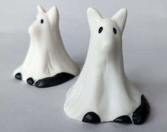 Spooky Ghost Sculpture Ceramic Dog Ghost