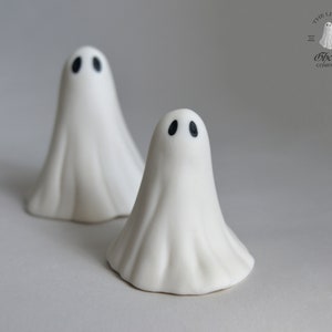 Spooky Ghost Sculpture Ceramic Classic Matte White