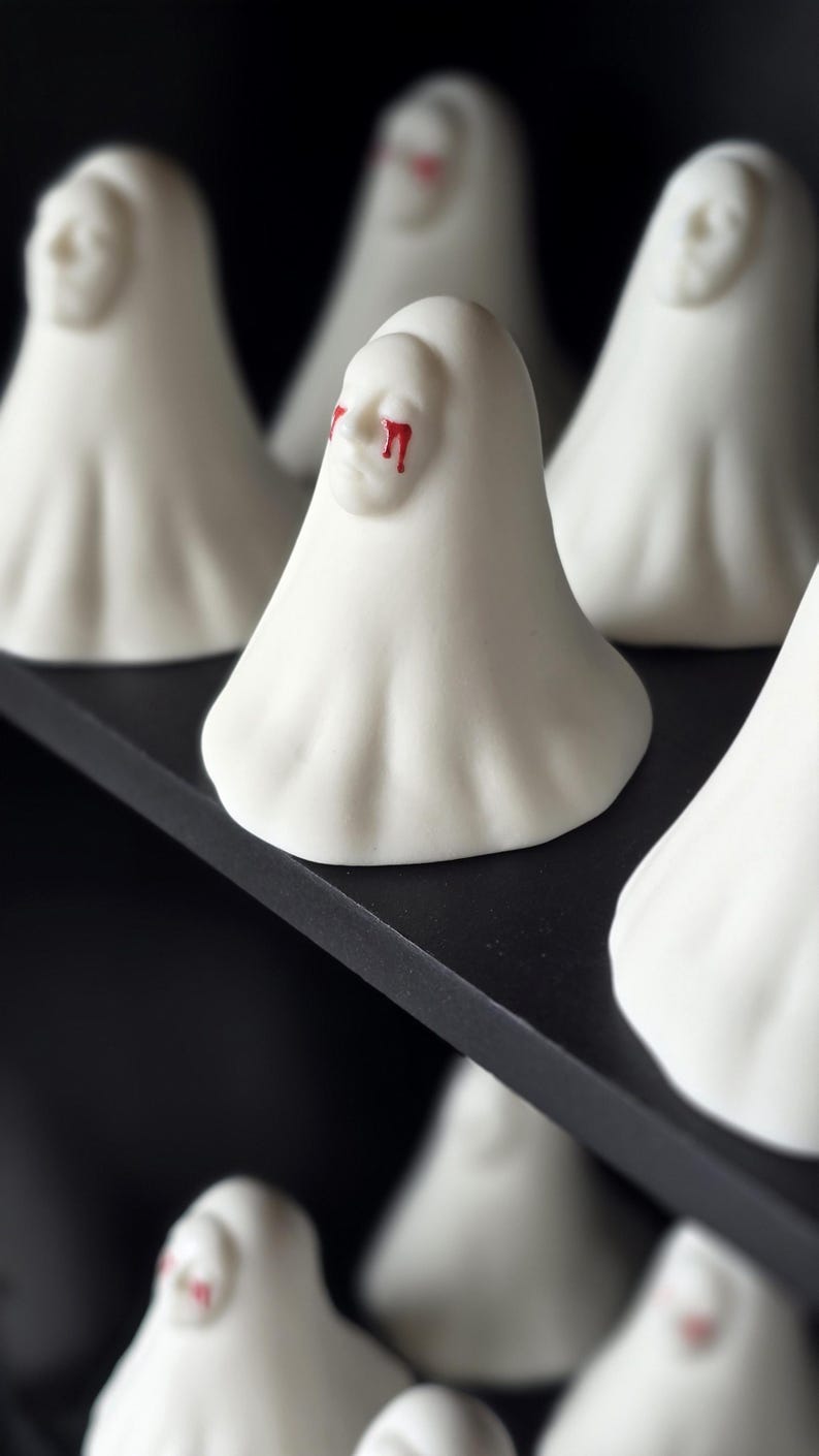 Spooky Ghost Sculptures Ceramic the Maiden Death Mask Ghost - Etsy