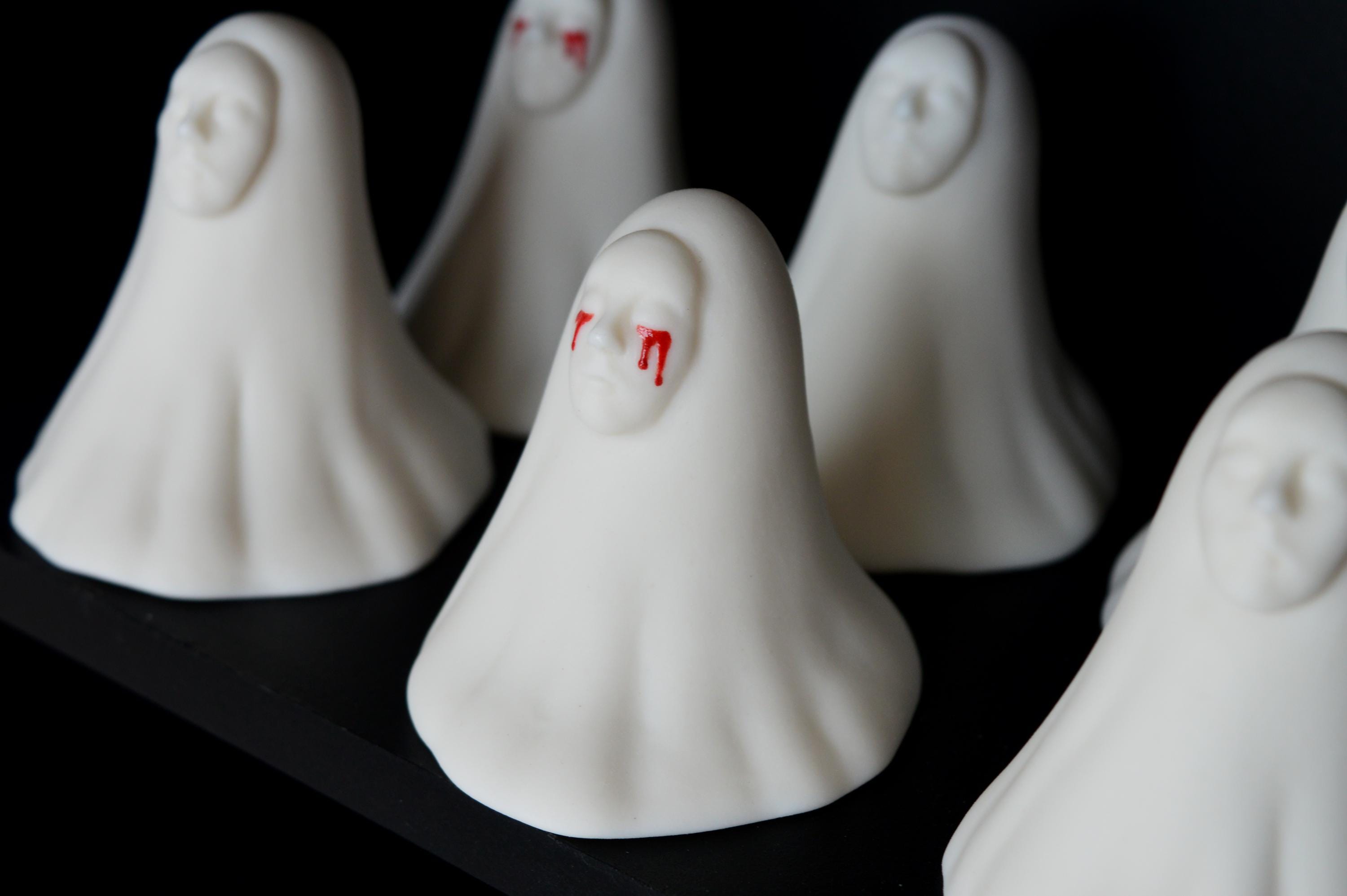 Spooky Ghost Sculptures Ceramic the Maiden Death Mask Ghost - Etsy