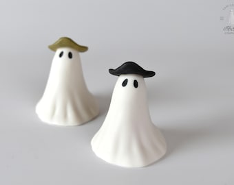 Spooky Ghost Sculpture Ceramic Pirate Ghost with Hat