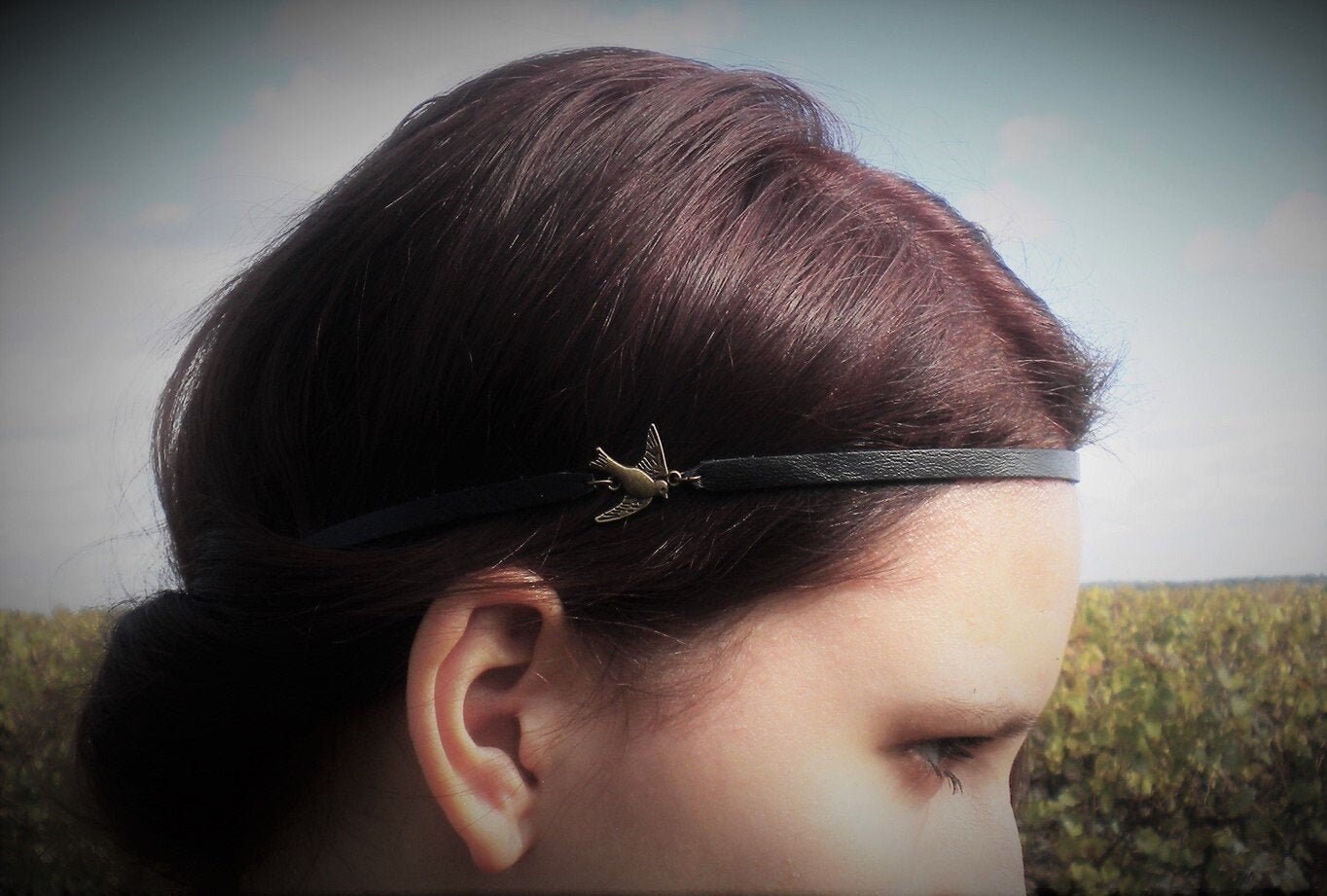 Headband Cuir Noir et Hirondelle en Métal Bronze. Bandeau Cheveux Cuir. Headband Bohême.