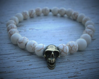 Skull and withe beaded Bracelet