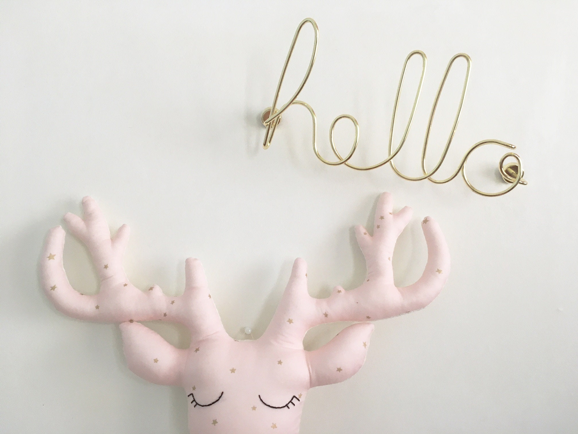 Trophée Tête de Cerf, Cerf Murale Tissu, Voile Tissu Rose Poudré Étoiles Dorées