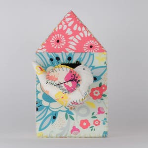 Home wall bird, home decor fabric with little bird to hang on the wall, joyful colorful fabrics