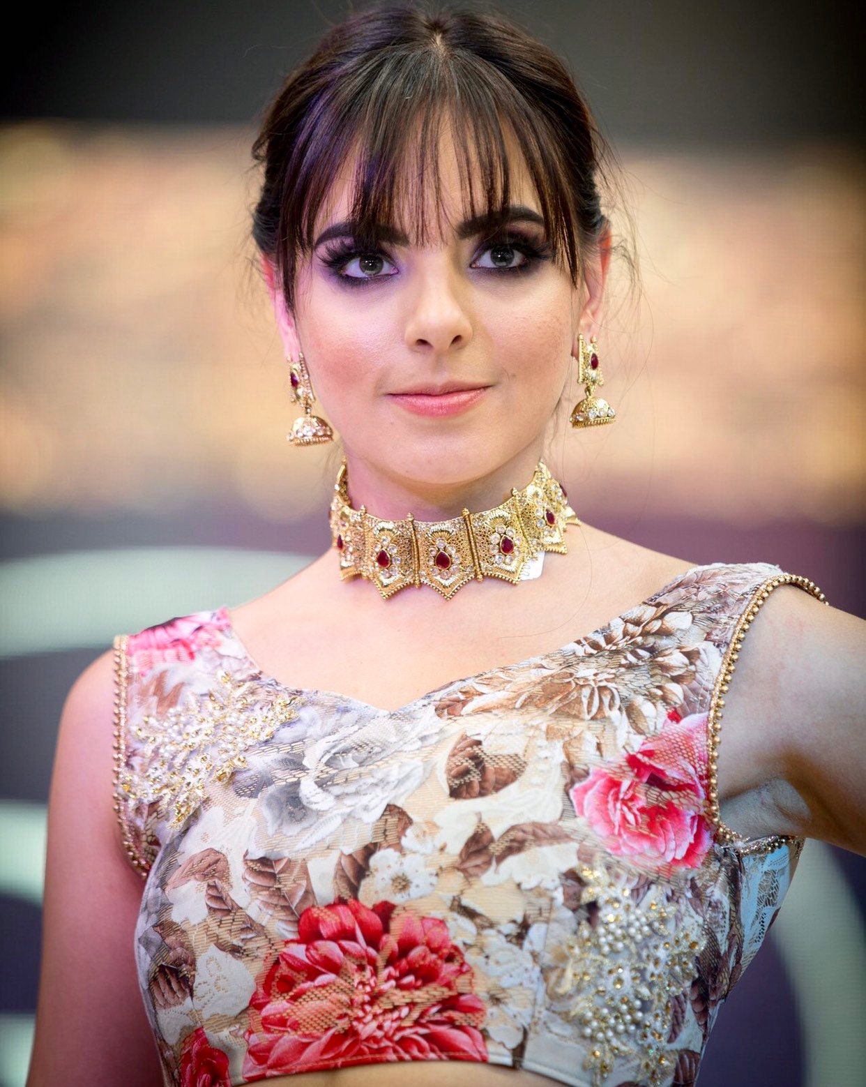 Gold Choker Necklace Jhumka Earrings 