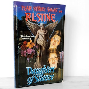 Fear Street Sagas #6: Daughters of Silence di R.L. Stine [1997 COPERTINA MORBIDA] Prima ristampa // Vintage YA Horror!