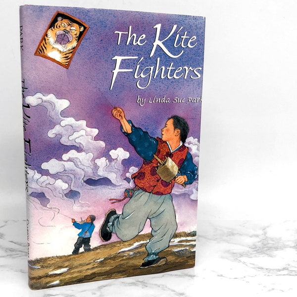 The Kite Fighters by Linda Sue Park [FIRST EDITION] 2000 // Hardcover // Clarion Books