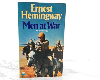 Men at War edited by Ernest Hemingway [U.K. PAPERBACK] 1972 • Fontana / Collins