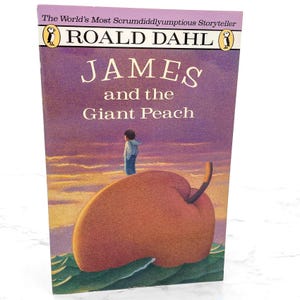 James and the Giant Peach by Roald Dahl [TRADE PAPERBACK] 1988 • Puffin Books • Mint!