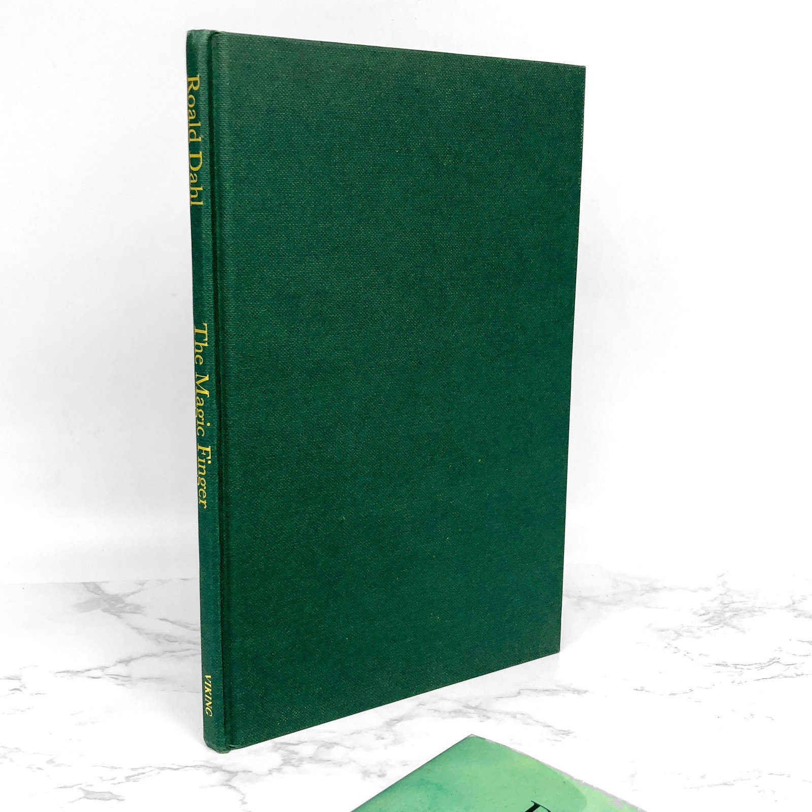 The Magic Finger by Roald Dahl & Illustrated by Quentin Blake [FIRST ...