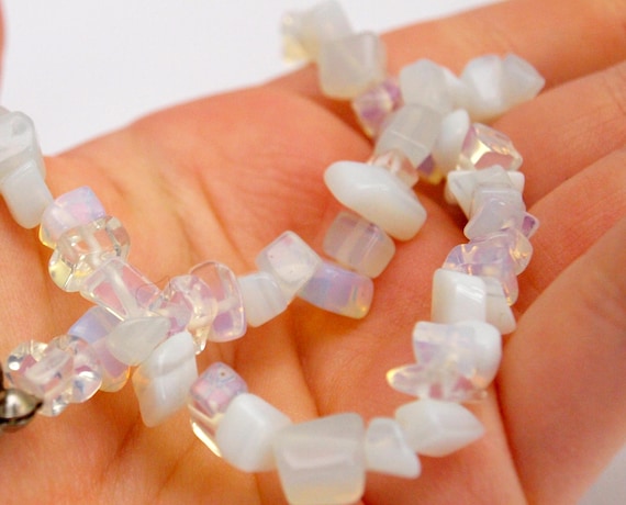 Collier ras de cou en pierre de lune vintage collier de perles