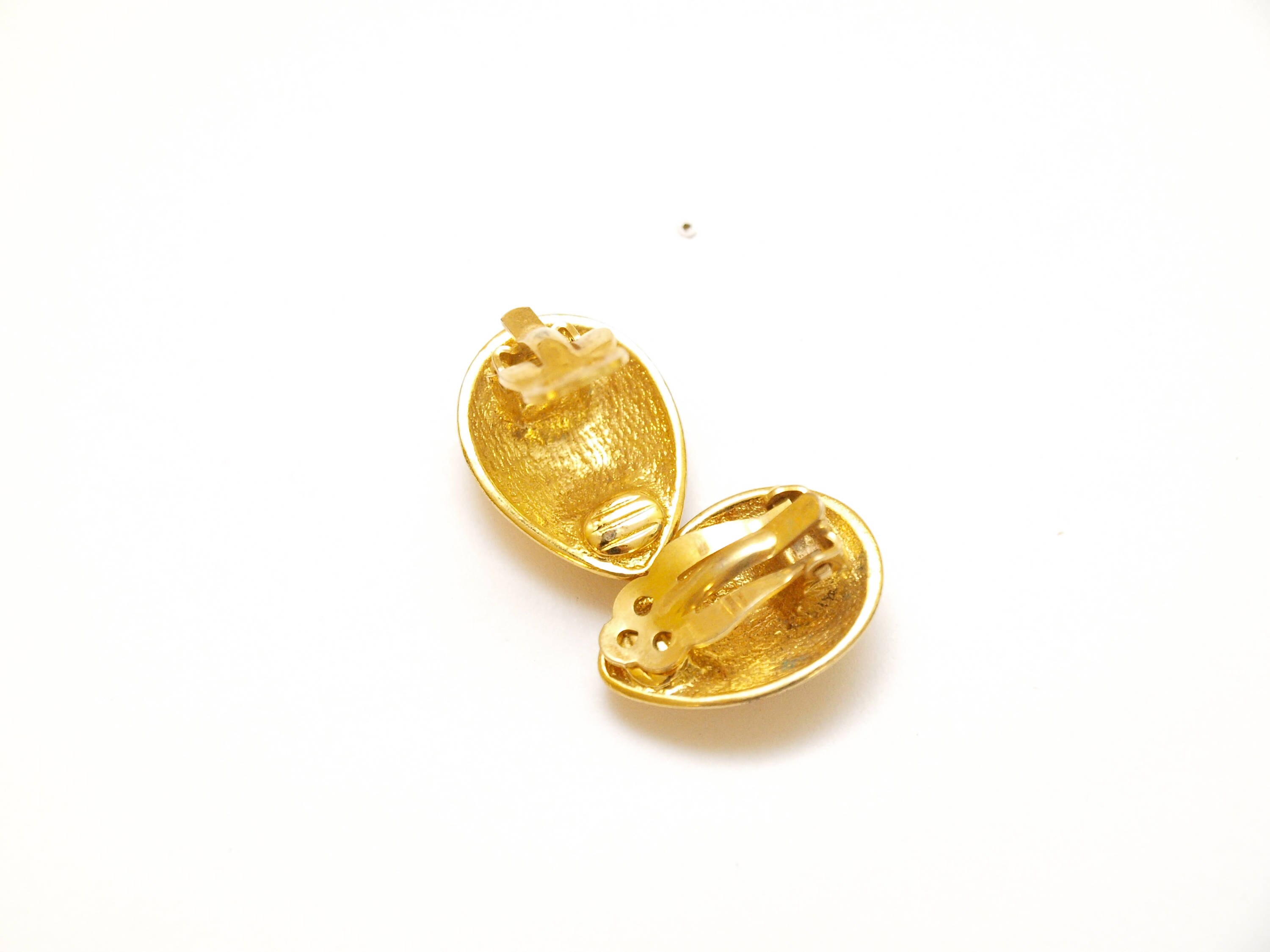 Boucles D'oreilles Vintage Rondes Dorées à Clip – Vert Et Or – Fantaisie