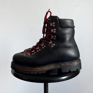Raichle Molitor hiking boots, vintage 70s Swiss black leather alpine trekking boots, mountaineering boots, vibram sole, US M 8.5, EU 41, 42