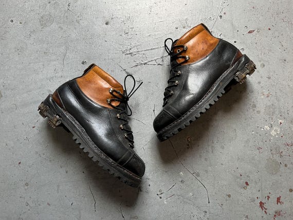 Swiss mountain boots, vintage 60s two tone leather studded heel hiking trekking boots, Vibram Brevettata outsole, size EU 42-43, M US 9.5