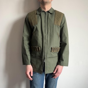 circa 70s vintage 1970s French hunting barn coat green light canvas grandfather jacket made in France EU 46 lot