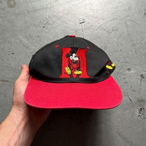 Mickey Mouse hat, vintage 90s Walt Disney, Drew Pearson black red twill baseball snapback cap, adult size