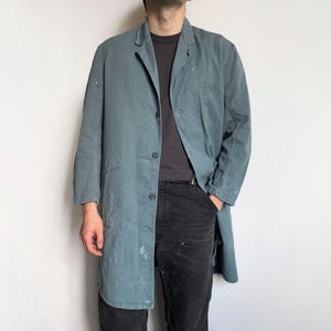 vintage gray shop coat, French workwear, Swiss Sanfor worn faded green work jacket, size EU 50, M - L