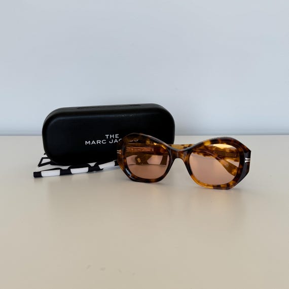 “MARC JACOBS” Accessory Set for your Sunnies Sunglasses Eyewear Marc Jacobs MJB Sunglasses Havana / Blue Shaded 008608 54mm  main image 3