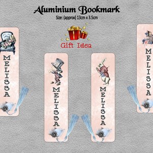Alice i Underlandet Bokmärke i Aluminium Alice Kort Gardiners Larv Cheshire Katt Dodo Hattmakaren Drottning Tvillingar Vit Kanin