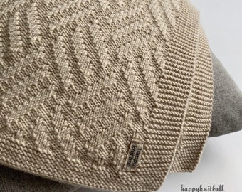 Hand Knit Merino Wool Baby Blanket: Light Beige Diamond Pattern