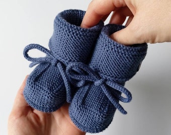 Hand Knitted Merino Wool Baby Booties, Handmade Merino Newborn Crib Shoes, Cable Knit Merino Wool Baby First Booties, Wool Baby Booties Knit