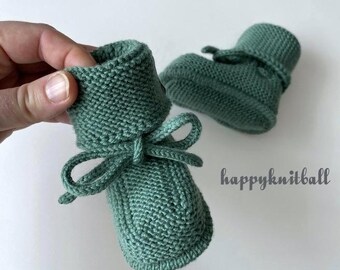 Hand Knit Merino Wool Baby Booties - Green Cable Knit Crib Shoes
