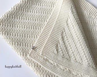 Handmade Knit Merino Wool Baby Blanket: Soft Newborn Blanket