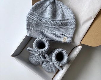 Hand Knit Merino Wool Baby Beanie Booties Set - Off White