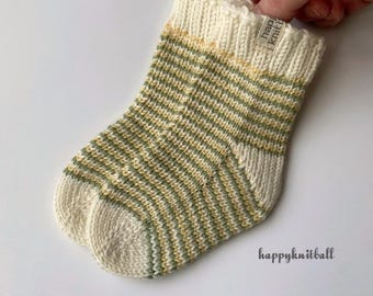 Handknit Merino Wool Baby Socks: Cable Knit, Unisex