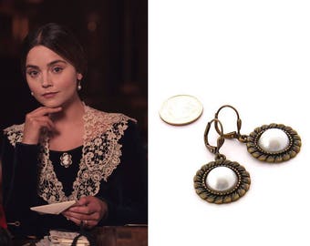 Victorian earrings Pearl Drop earrings Pearl earrings Tudor jewelry Medieval jewelry Gift for her