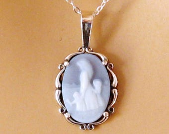 Real Cameo Necklace, Mother Child Necklace, Mothers Day Gift For Wife Mom, Mother Child Cameo Necklace, Mother and 2 Children Cameo Necklace