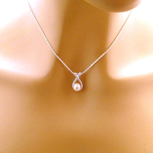 Colar delicado de pérolas de 6 ou 8 mm com pingente de pérola, colar de prata esterlina, presentes de dia das mães para mães, casamentos, doce 16, presente para ela