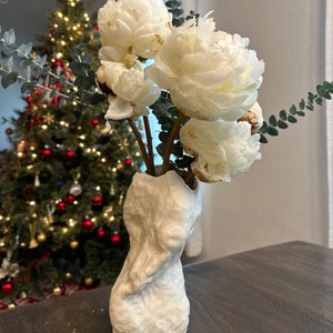 Contemporary Sculptural Vase Abstract Art Porcelain Flower Arrangement Minimalistic image 1