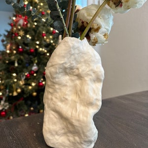 Contemporary Sculptural Vase Abstract Art Porcelain Flower Arrangement Minimalistic image 6