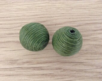 Large beads textile green x 2