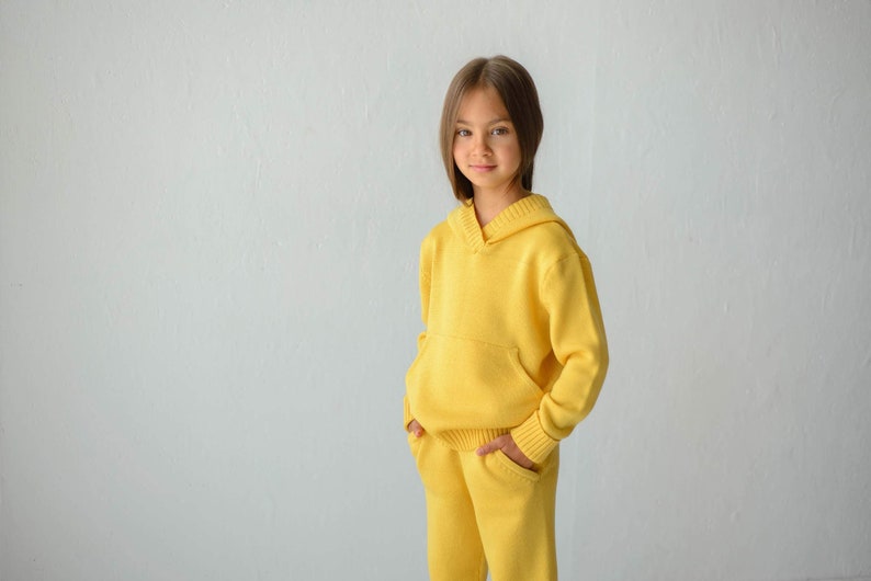 Yellow Kid/'s Hooded Sweater With Kangaroo PocketMerino Knitted HoodieCotton+Acrylic Kid/'s Sweatshirt