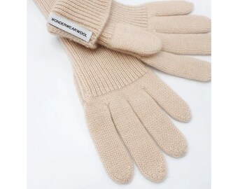 Pure Cashmere Women Gauntlet Gloves//Knitted Cashmere Gloves//Elegant Ladies Mitts