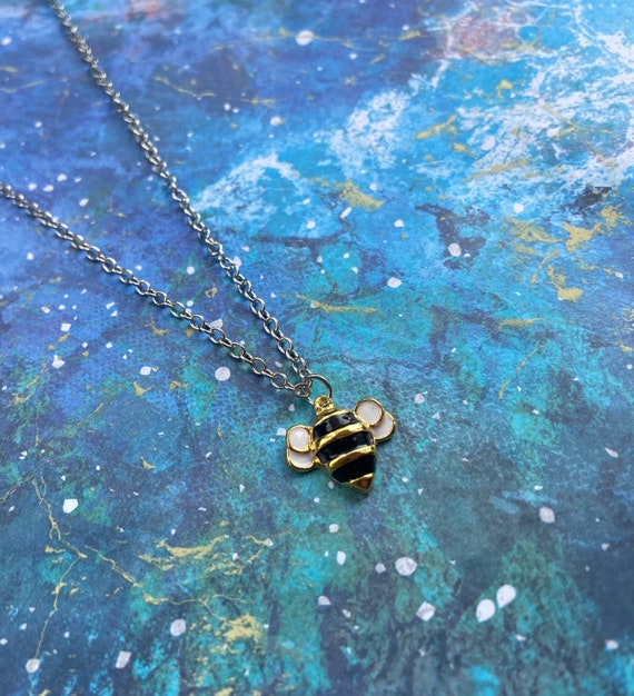 Etsy bee deals necklace
